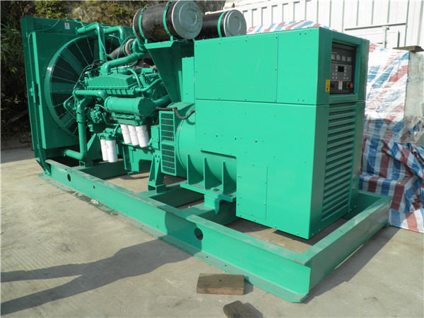 德江发电机租赁-厂家给大家介绍发电机失磁现象