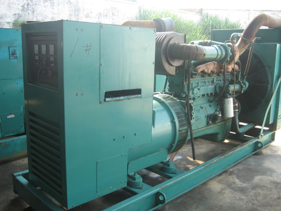 德江租赁发电机- 发电机碳刷磨损的原因是什么