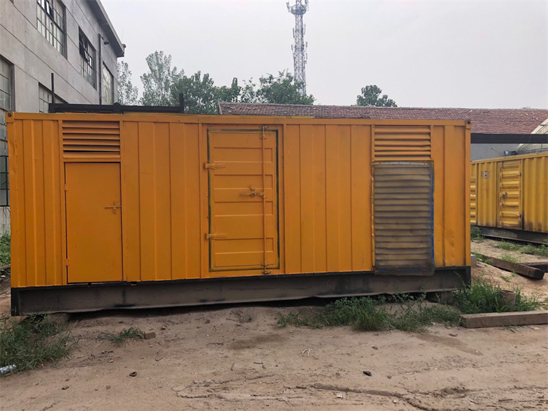 德江柴油发电机如何判断新机油是否已经完全充满机油滤清器？