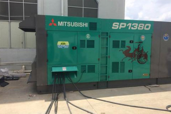 德江为什么有些柴油发电机组的输出电压可以调节？