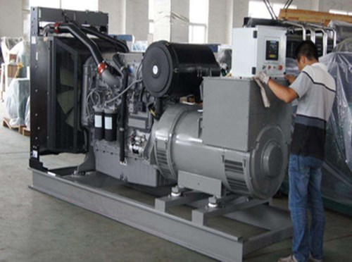 德江柴油发电机组和储能设备配合使用的案例