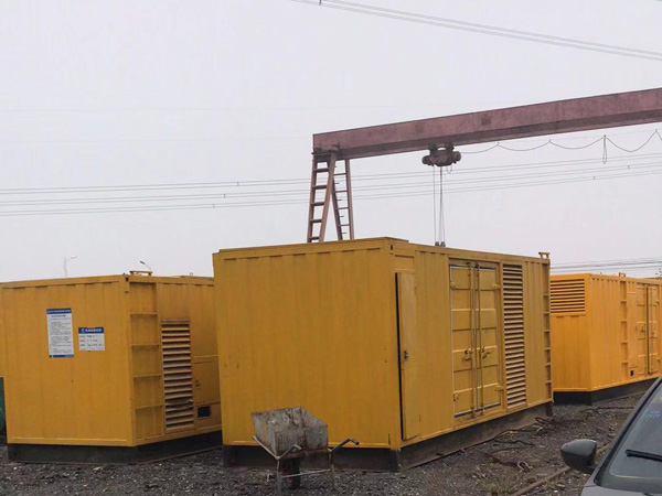 德江100kw柴油发电机组每小时油耗？